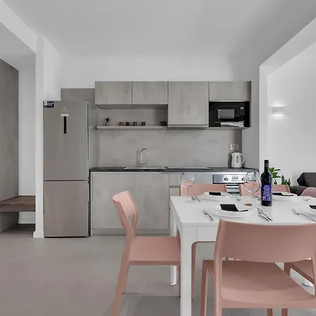 Apartment Beachfront Sea Srzic