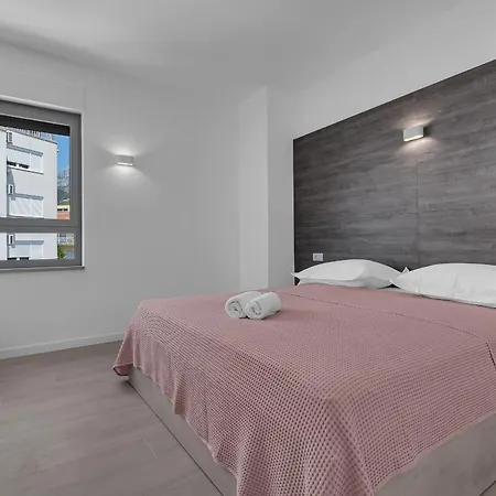شقة Beachfront Sea Srzic ماكارسكا